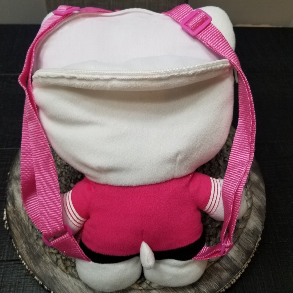 Hello Kitty Backpack - Picture 5 of 7
